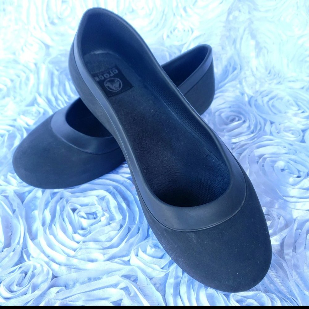 Crocs Shoes Women's Size10 Black Mammoth Lined Round Toe Comfort Ballet Flats.
